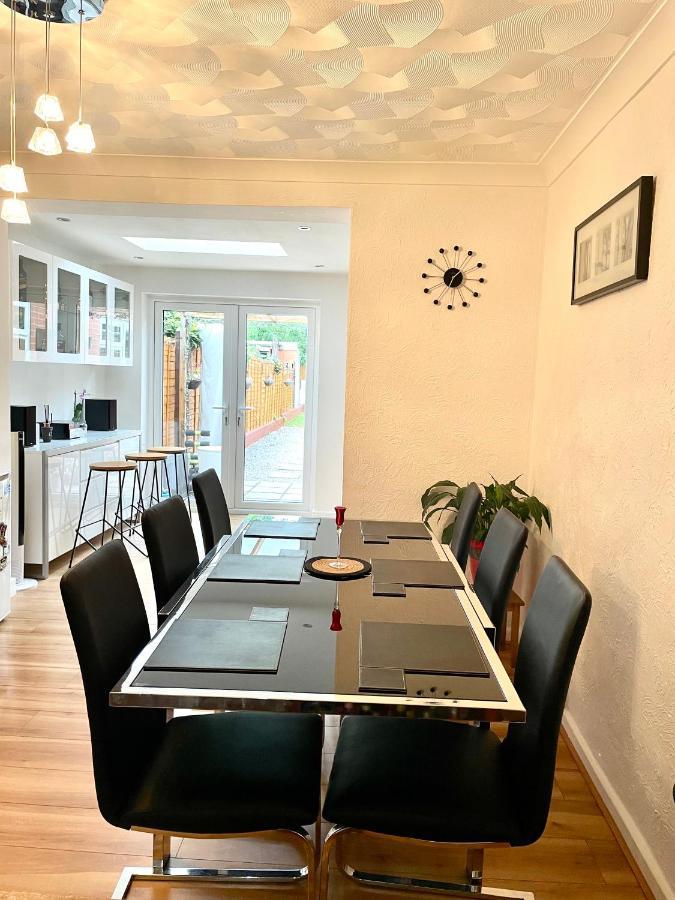 Stunning 1 Bedroom And Double Sofa Bed Near Train Station Southampton Ngoại thất bức ảnh