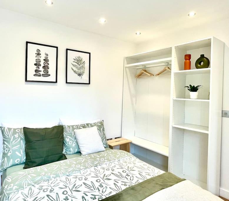 Stunning 1 Bedroom And Double Sofa Bed Near Train Station Southampton Ngoại thất bức ảnh
