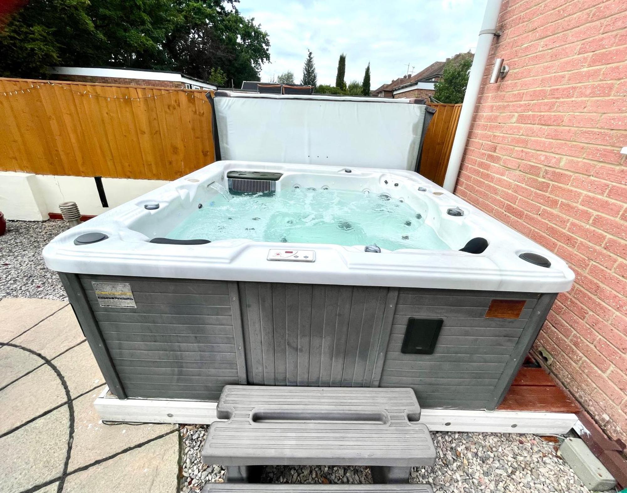 Stunning 1 Bedroom And Double Sofa Bed Near Train Station Southampton Ngoại thất bức ảnh
